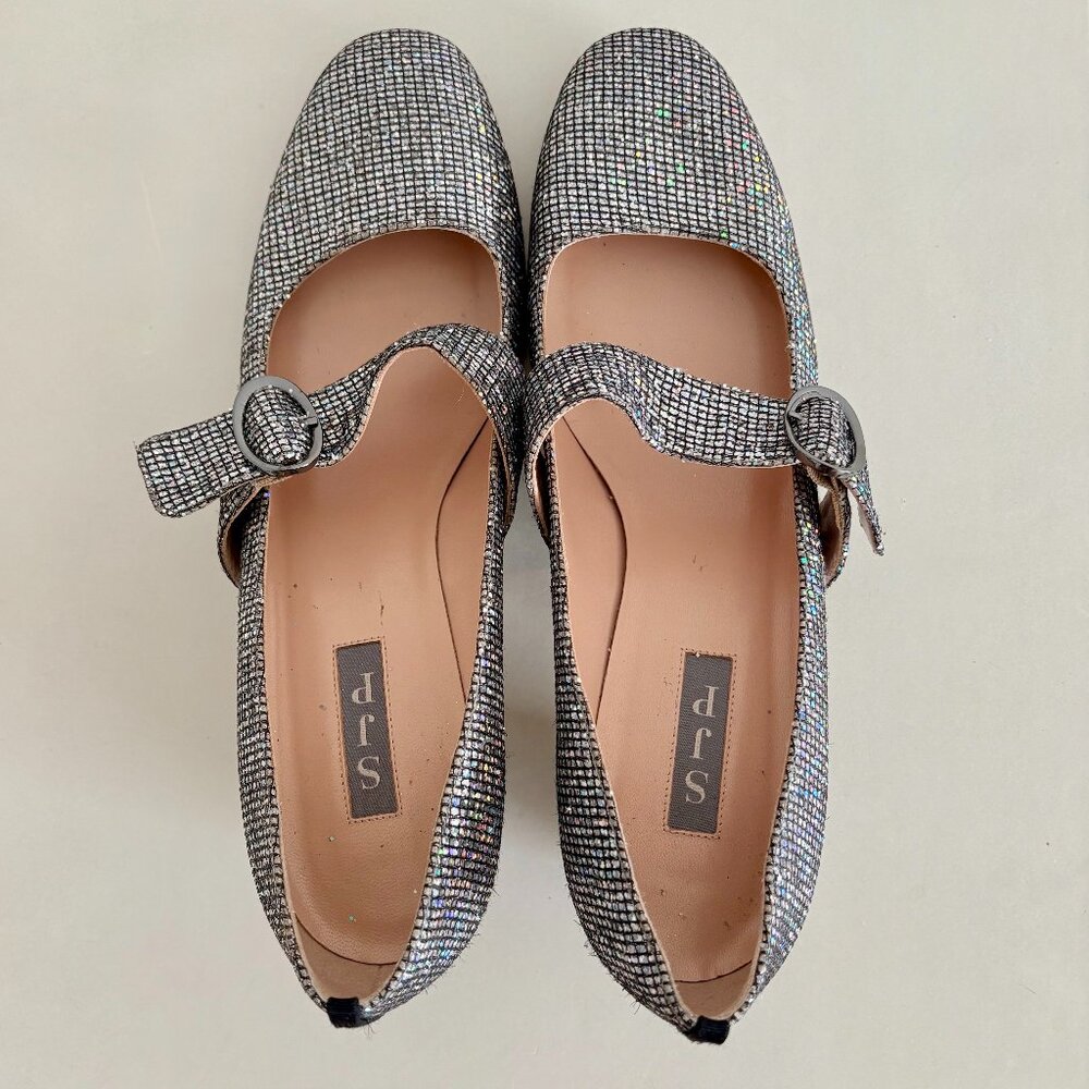 SJP by Sarah Jessica Parker Tartt Mary Jane in Scintillate – Size 40 ✨👠